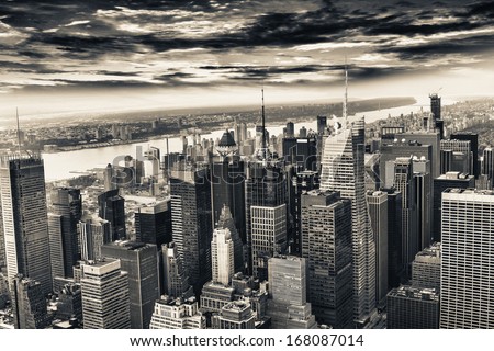 Aerial view of the skyline of manhattan.