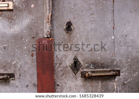 wooden door, obsolete wood, old lock