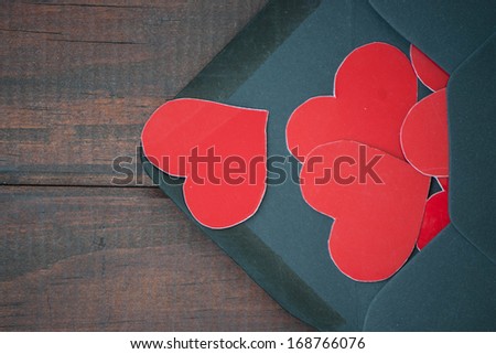 Envelope with hearts 