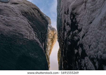 The view from the bottom of a crevice