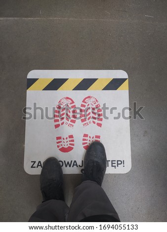 announcement on the street and floor of the store and in transport about the action of the coronovirus and respect for the distance between people