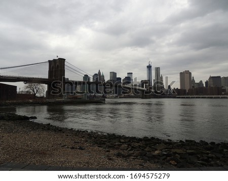 NYC landscape with Brooklin Bridge