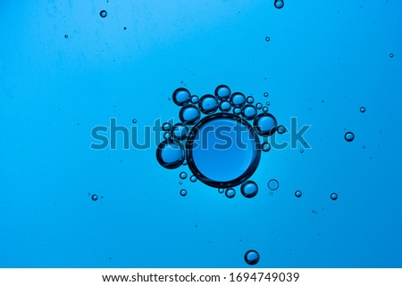 Gradient Oil drops in the water. Oil bubbles in water, round abstract drops.