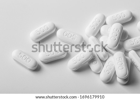 Paracetamol 500 mg on white background. Isolated paracetamol. White pills. Royalty-Free Stock Photo #1696179910