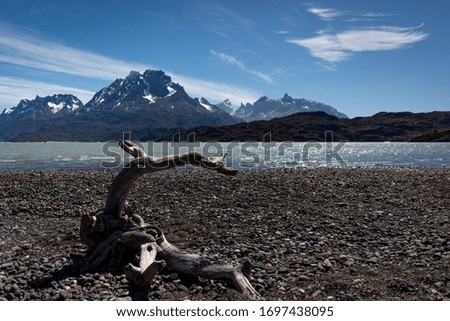 Torres del Paine, glacier lake