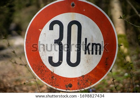 30 KM per hour sign 