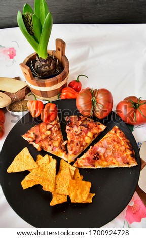 Mexican food tex mexican pizza chips tomatoes