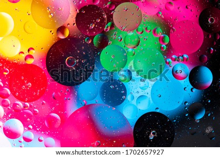 abstract background red green blue black yellow circles