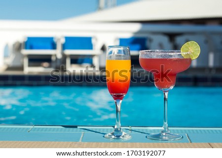 Cocktail on a sunny day and relaxing at the beach 
