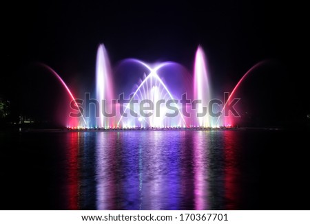 Musical fountain at the zoo in Thailand. Royalty-Free Stock Photo #170367701