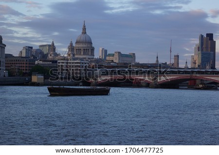 Panoramic view of the skyline of the City of London from the south bank