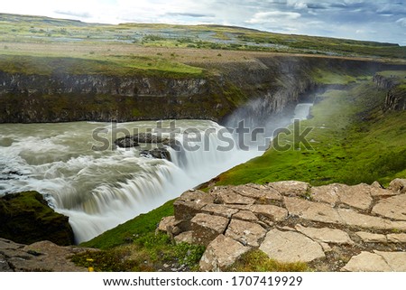 Iceland waterfall images: Gullfoss pictures