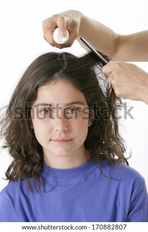 Treatment against lice on a child 