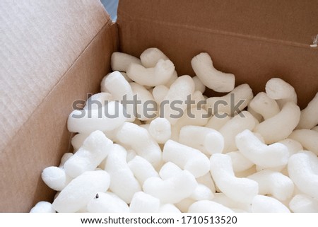 Top view of biodegradable packing peanuts