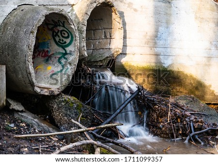 
The river imprisoned in pipes burst out