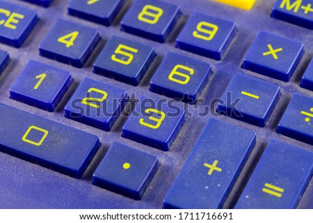key calculator with solar recharge europe italy
