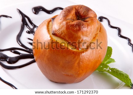 Baked apple
