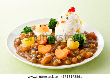 Chicken-shaped steamed rice topped with Japanese curry