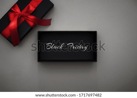 Black gift box with the words Black Friday inside