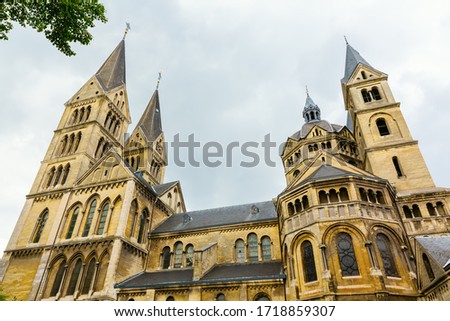 picture of a view of the Munsterkerk in Roermond, Netherlands