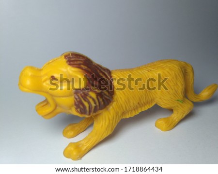 lion toy model photographed at close range