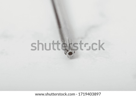 Star screwdriver icon. Isometric of star design isolated on white background