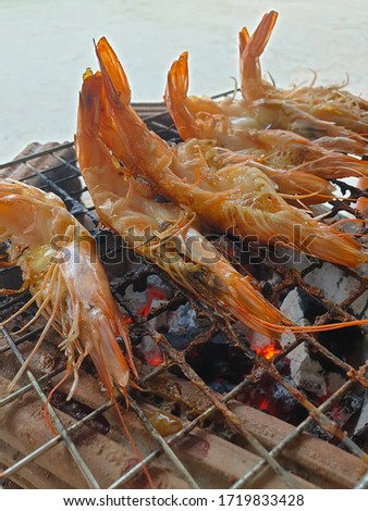 Grilled shrimp image on charcoal grill