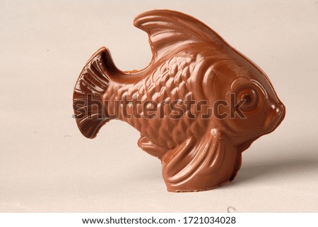 
presentation of belgian chocolate with animal character