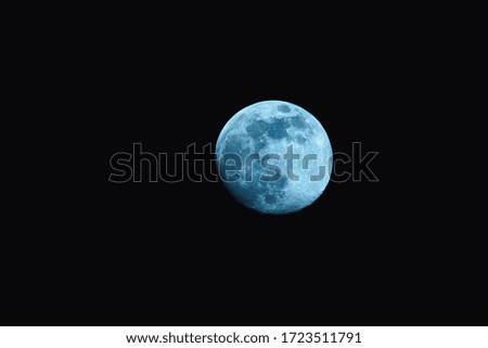 The Moon is an astronomical body orbiting Earth as its only natural satellite.