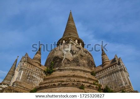 Pagoda means something built to be worshiped. Built as a memorial Built to enshrine a Buddha image or contain anything that should be worshiped
