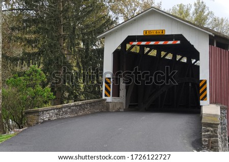 Road going into the historic Erb's Mill covered bridge