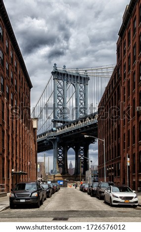 Iconic shot from Dumbo of the Manhattan Bridge