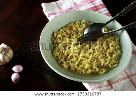 simple chicken stock noodle soup