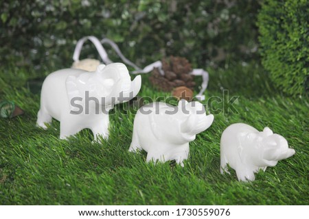 Handmade Marble Elephant handcrafted by Indian Artisans for Home Decor and Gifting 