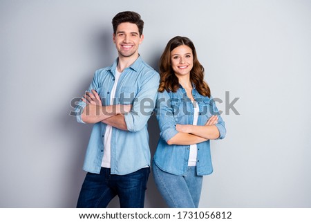 Photo pretty lady handsome guy couple arms crossed confident one team members reliable workers representative wear casual denim shirts outfit isolated grey color background Royalty-Free Stock Photo #1731056812