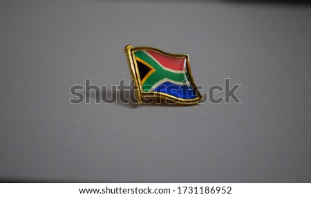 South African/ South Africa National Flag Executive Lapel Pin / Brooch
