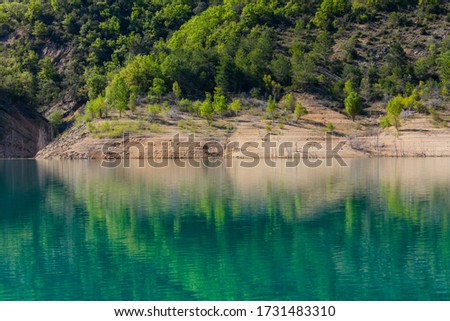 Shoreline, Montrebei Gorge - Congost de Mont Rebei, Noguera Ribagorzana river, Montsec Range, The Pre-Pyrenees, Lleida, Catalonia, Spain, Europe