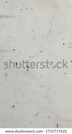 Picture of plastered floor with cracks and scratches
