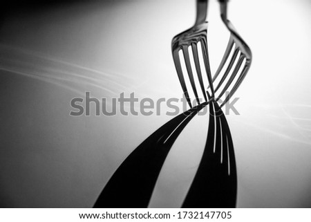 fork and shadow dance, special noise effect