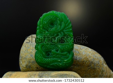 Green color dragon pattern jade