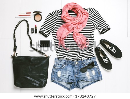 Outfit of casual woman./ Overhead of essentials modern woman.  Royalty-Free Stock Photo #173248727