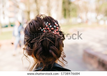 Beautiful hair clip for the model