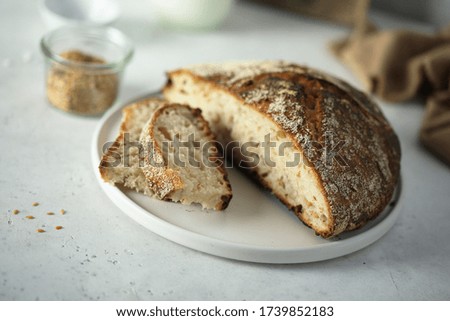 Homemade bread with flax seeds