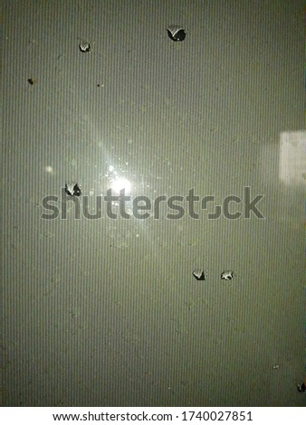 WATER droplets on screen pic