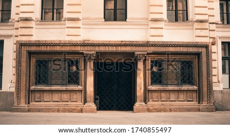 
Closed Opera Theater ticketing office - Timisoara Opera House 