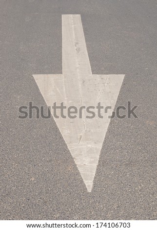 road arrow 