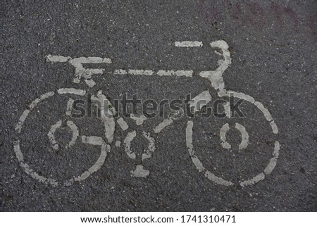 Bicycle-specific road White biccleThe symbol