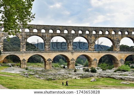 pont du gard, photo as a background, digital image