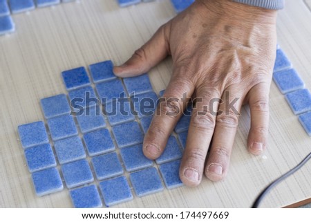 Manufacturing Blue mosaic tiles