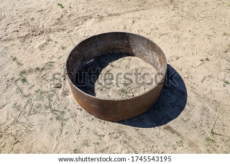 A heavy duty solid fire ring.